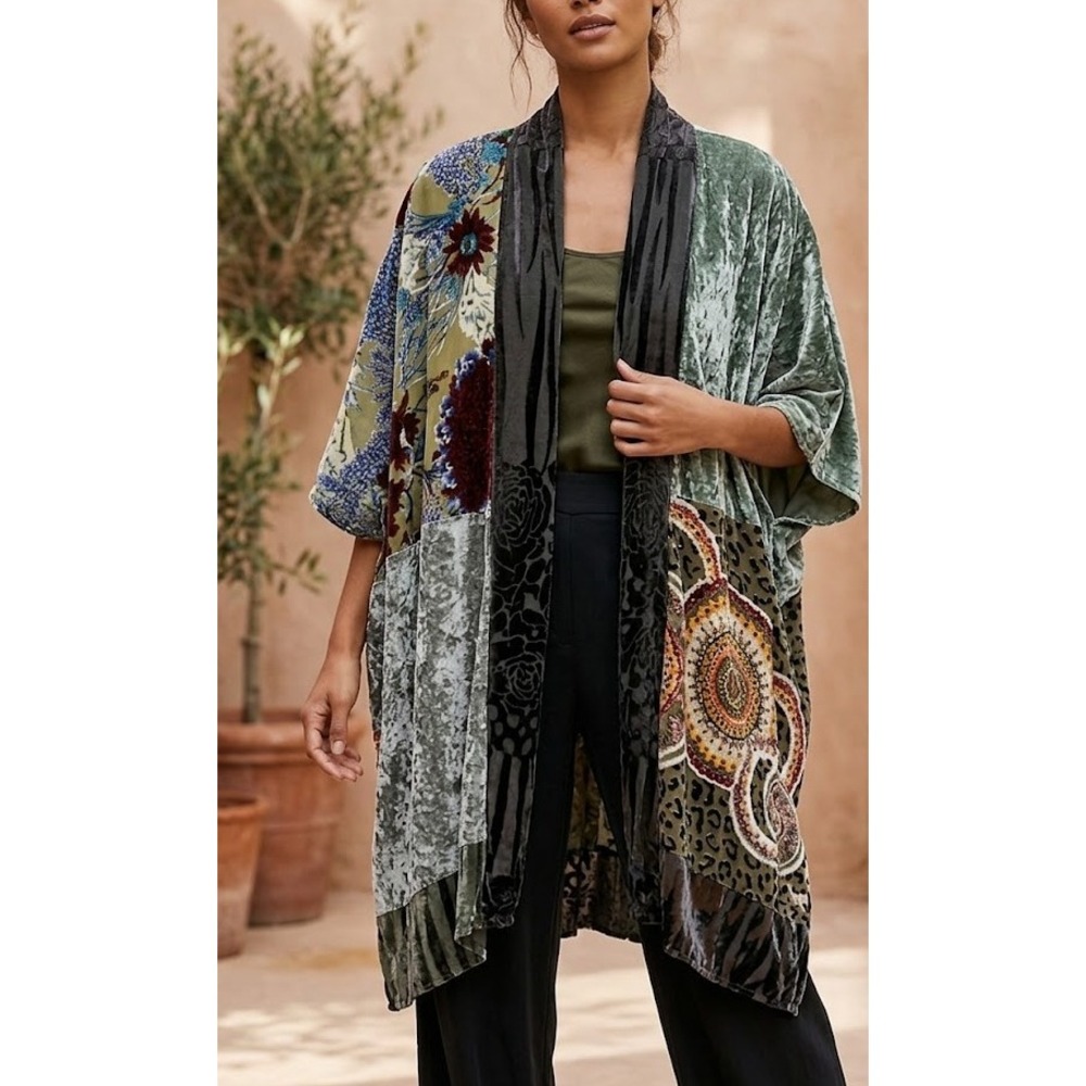 Chicos Mixed Media Patchwork Velvet Burnout Kimono Wrap OS Green Floral Leopard